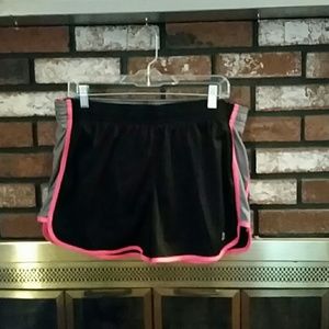 Performance shorts